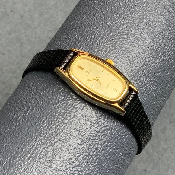 Lorus Ladies Quartz Watch AS IS PARTS ONLY 8 In Gold Oval Reptile Black Strap